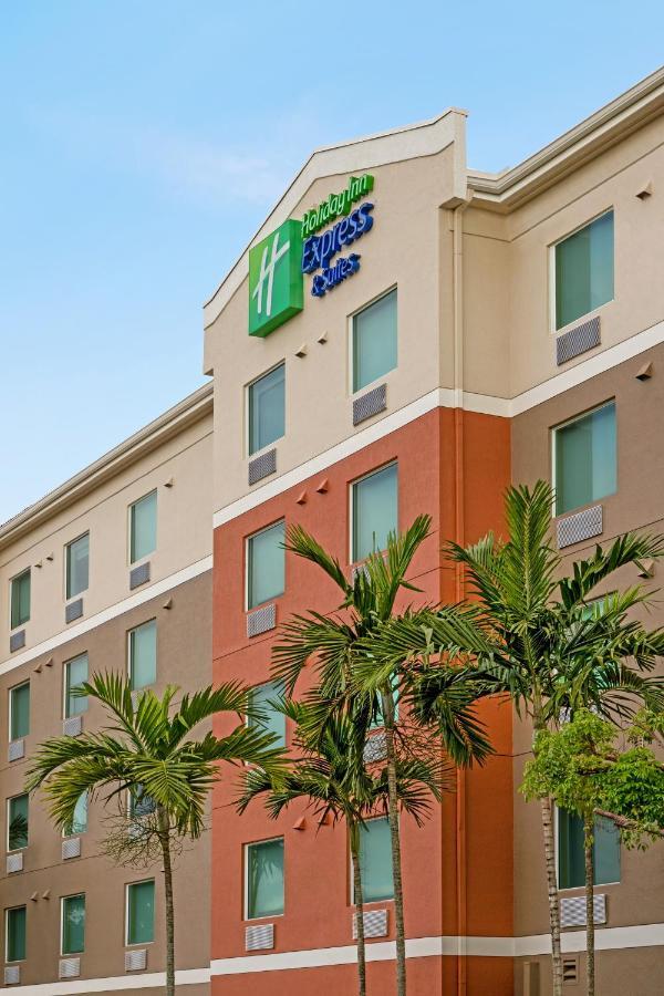 Hotel Express & Pembroke Pines-sheridan St By Ihg