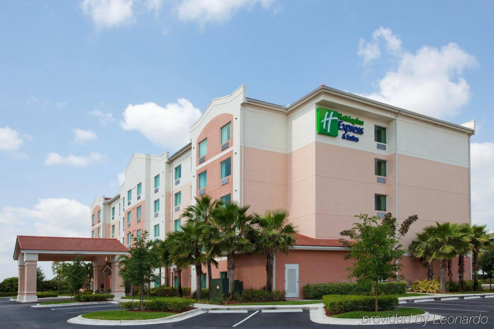 Express & Pembroke Pines-sheridan St By Ihg