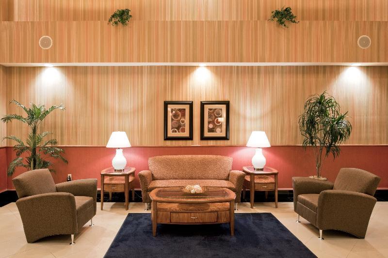 Hotel Holiday Express & Pembroke Pines-sheridan St By Ihg 3*